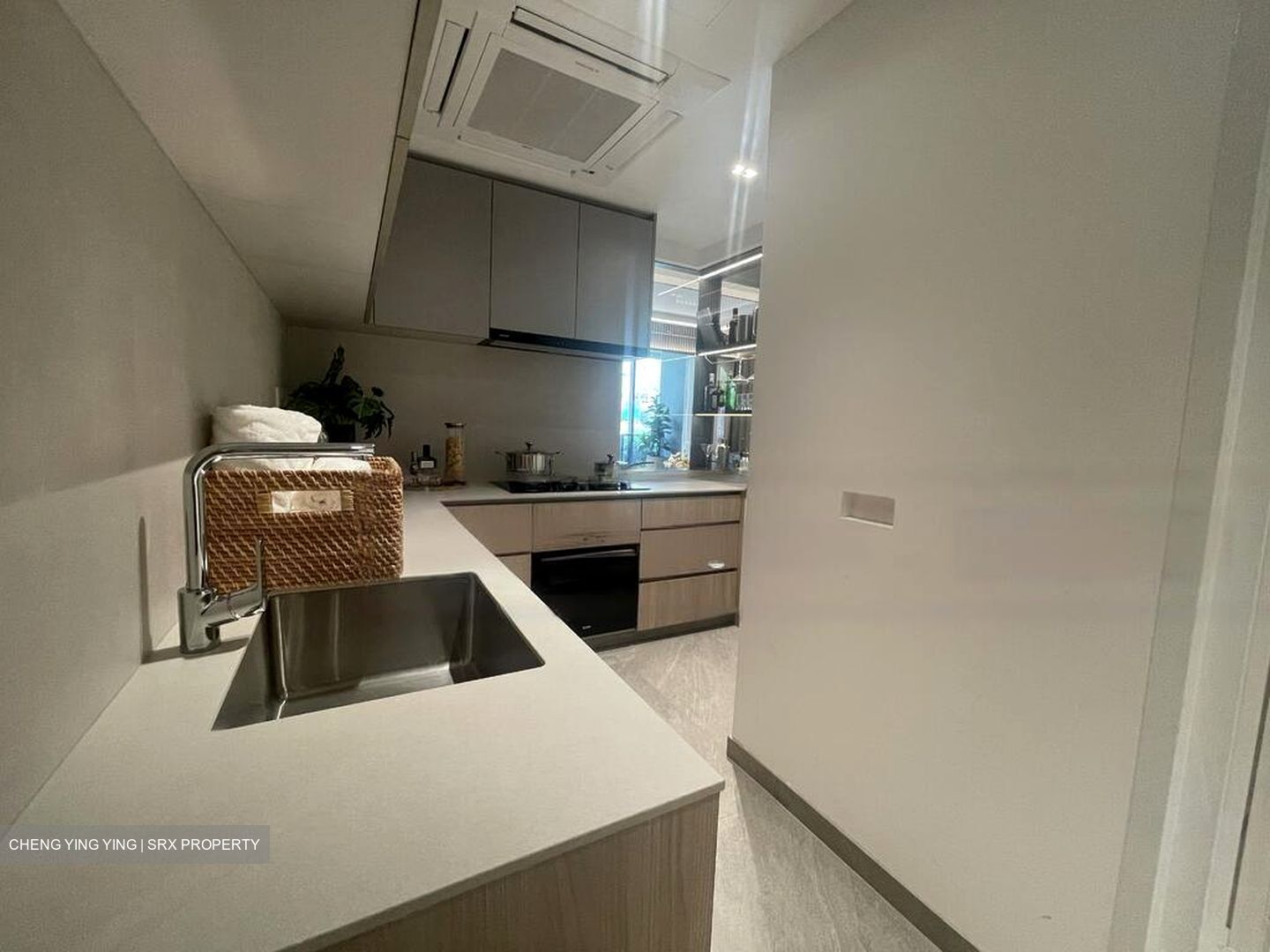 Bukit Batok West Avenue 3 (D23), Condominium #481018441